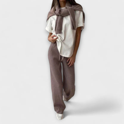 Ola – A Soft Set for Relaxing Days