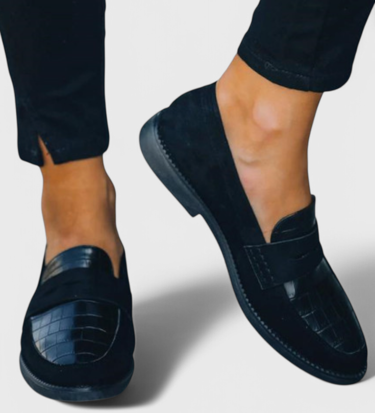 Elegant shoes and a book for every day