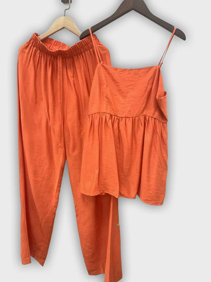 Two-Piece Summer Set with Top and Wide Pants - Elegant and Relaxed Look