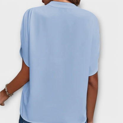 Elegant and Lightweight Women's Shirt