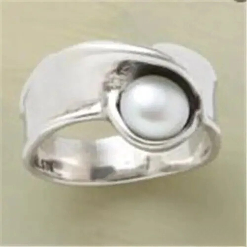 Luxury Retro Pearl Ring