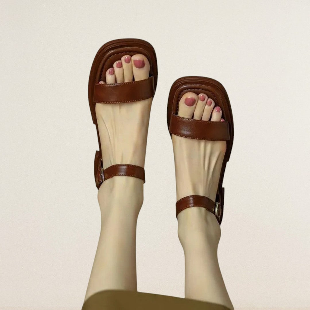 Stylish and Comfortable Sandals with Orthopedic Comfort