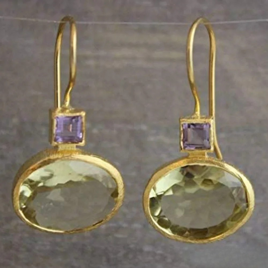 High-Quality Green Retro Earrings