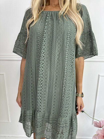 Galatea Sleeves - Dress Made of Soft Lace Cotton