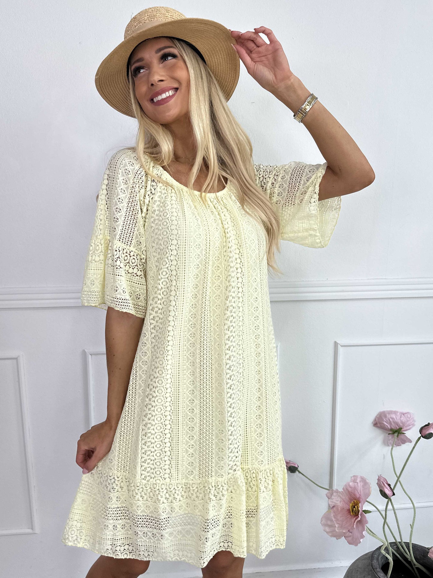 Galatea Sleeves - Dress Made of Soft Lace Cotton