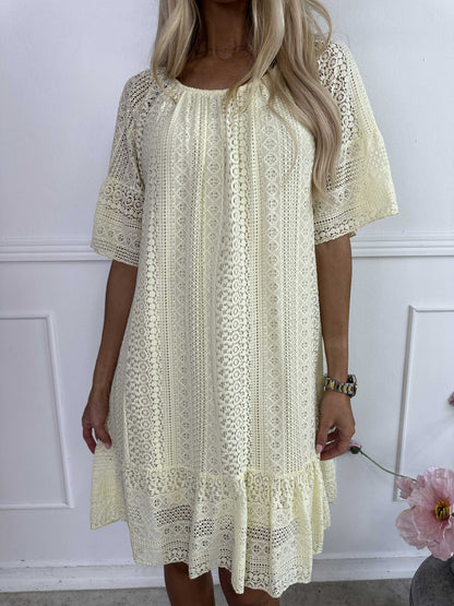 Galatea Sleeves - Dress Made of Soft Lace Cotton