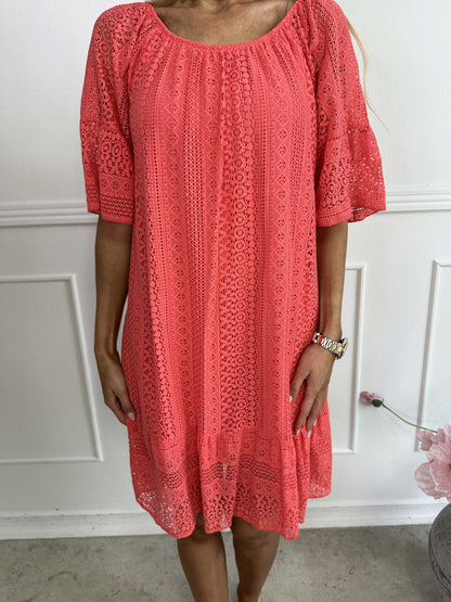 Galatea Sleeves - Dress Made of Soft Lace Cotton