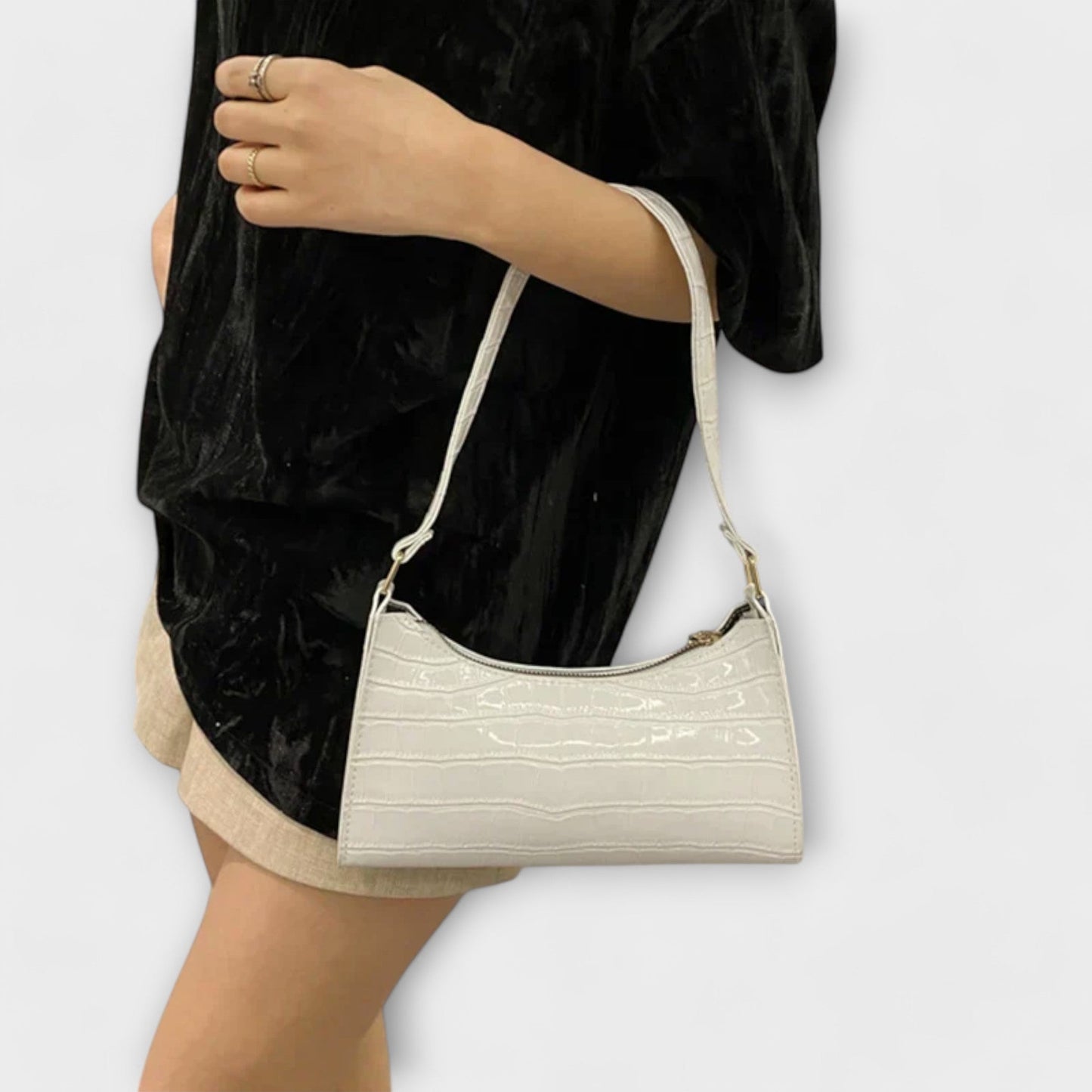 Shiny Leather HLaura Bag - Perfect Style and Functionality