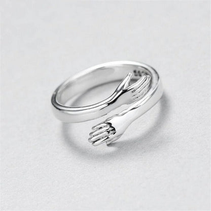 Adjustable Hug Ring Made of Quality Silver