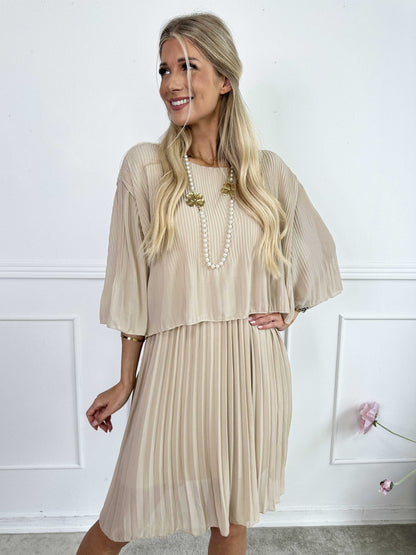Kristina - Sweet Inflatable Dress with a Rafia Layer