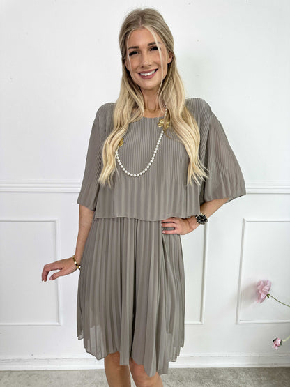 Kristina - Sweet Inflatable Dress with a Rafia Layer