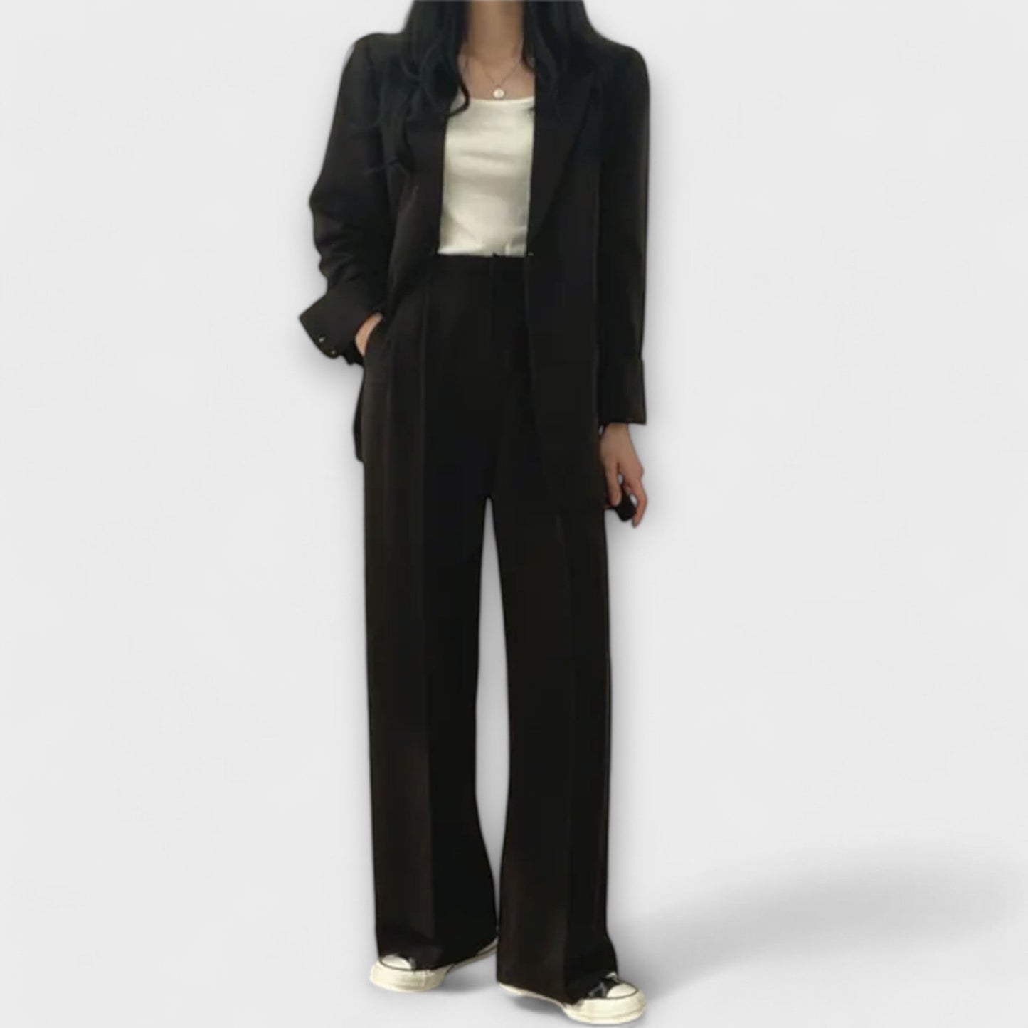 Gramat – Classic Trouser Suit for Stylish Appearances