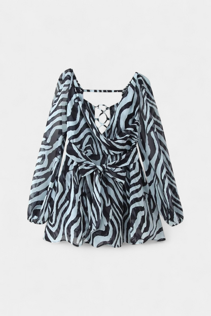 Mini Dresses with V-Neck and Light Sleeves