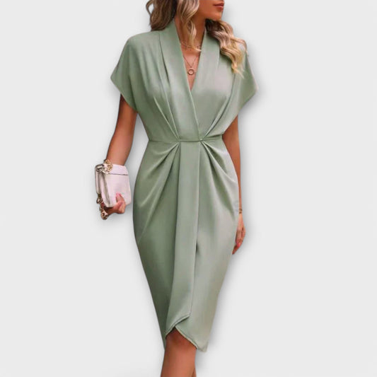 Midi Dress with Sarna Tie - Elegance and Comfort