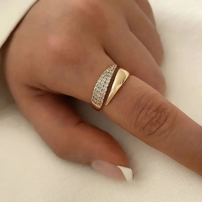 Elegant Harbor Ring | Support for Breast Cancer