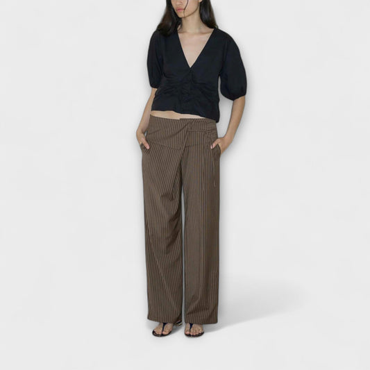 Folded Pants with Straps and Unique Design