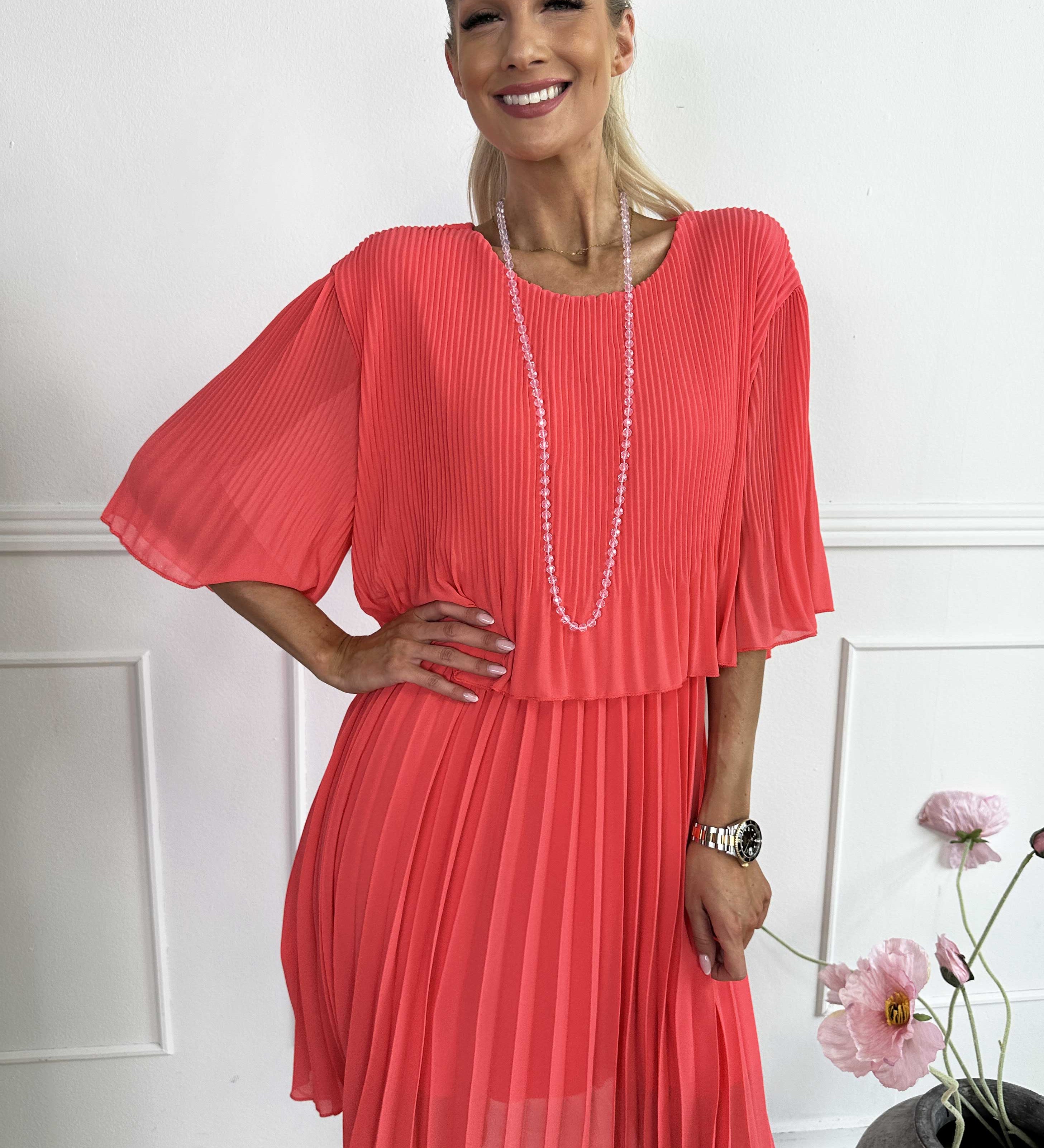 Kristina - Sweet Inflatable Dress with a Rafia Layer