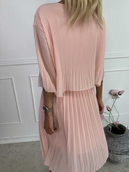 Kristina - Sweet Inflatable Dress with a Rafia Layer