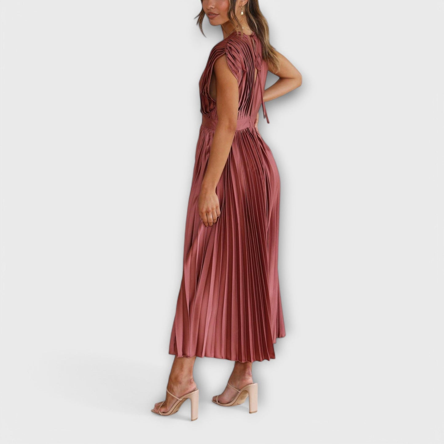 Maria Dress with V-Neck Design and Pleats