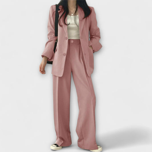 Gramat – Classic Trouser Suit for Stylish Appearances
