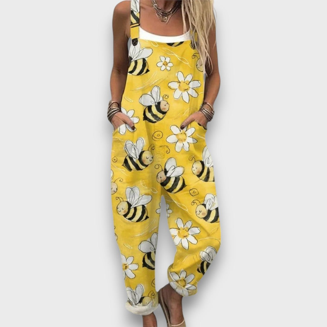 Maavi – Pants with a Bee Print and Summer Vibe