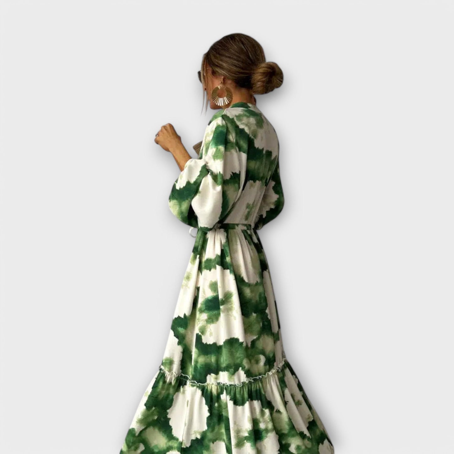 Green Maxi Dress with Long Sleeves and V-Cut