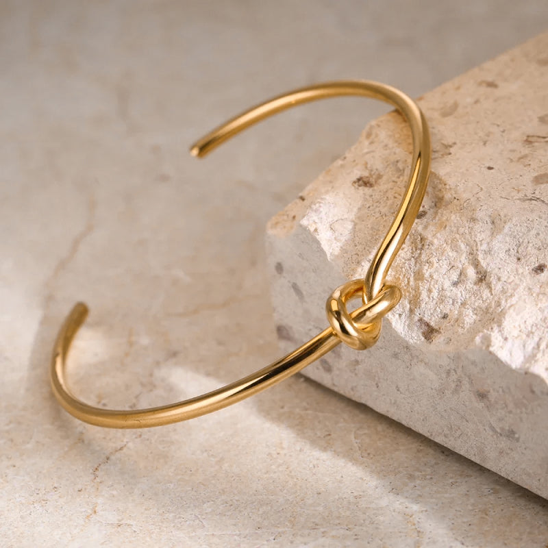 Adjustable Classic Bracelet - Laura Jewelry