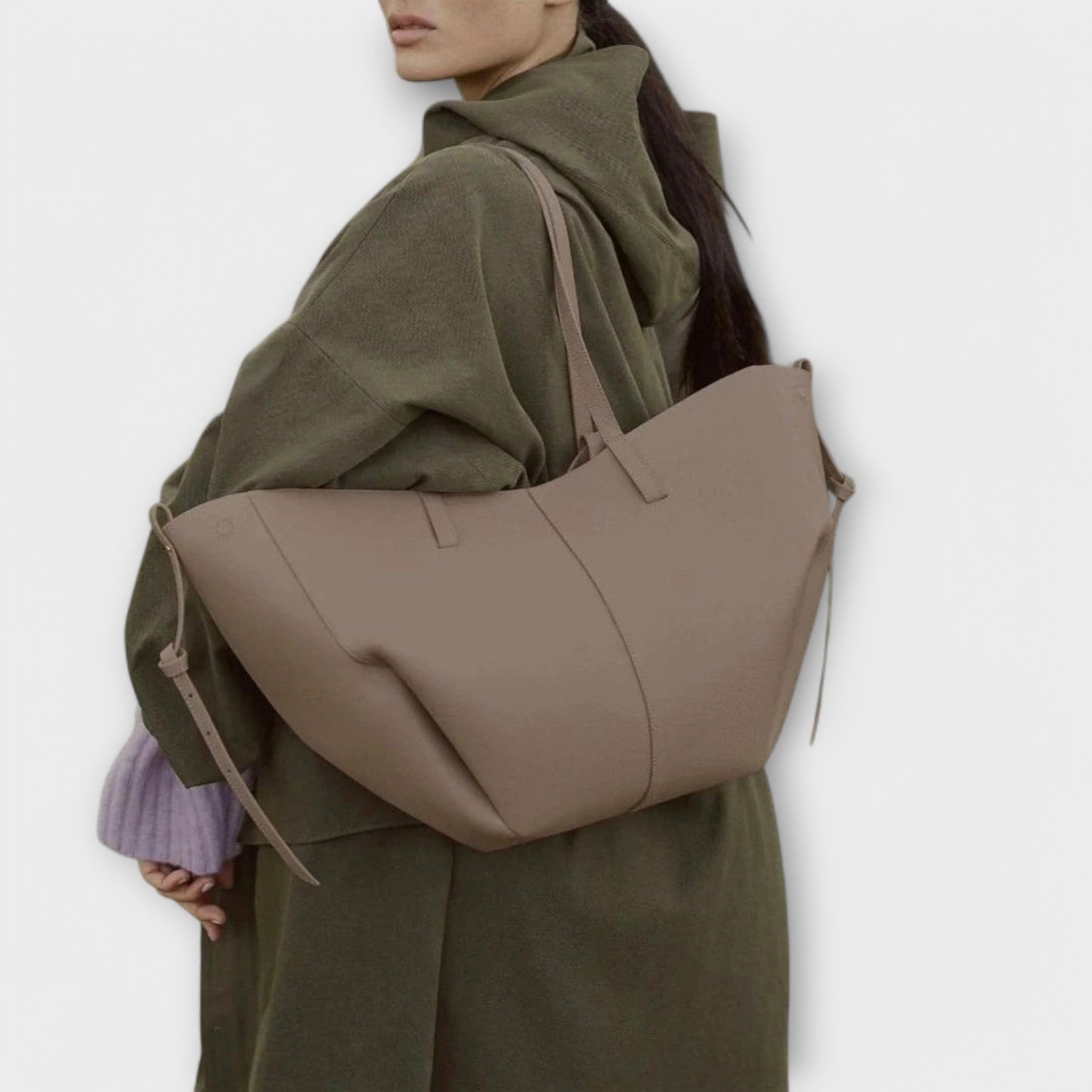 Stylish Italian Leather Handbag - Aura Bag