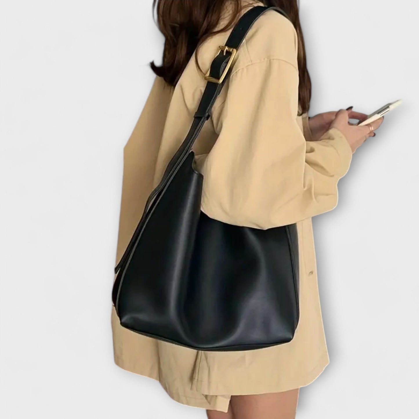 Elegant Shoulder Bag Made of PU Leather