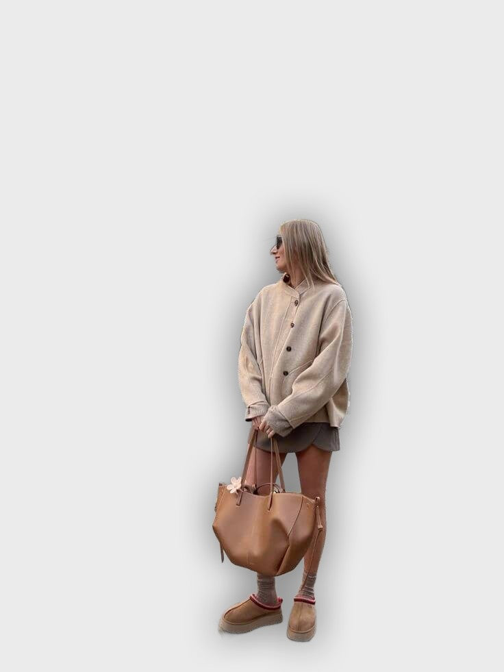 Stylish Carry Bag with Side Pleats