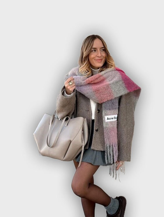 Stylish Carry Bag with Side Pleats