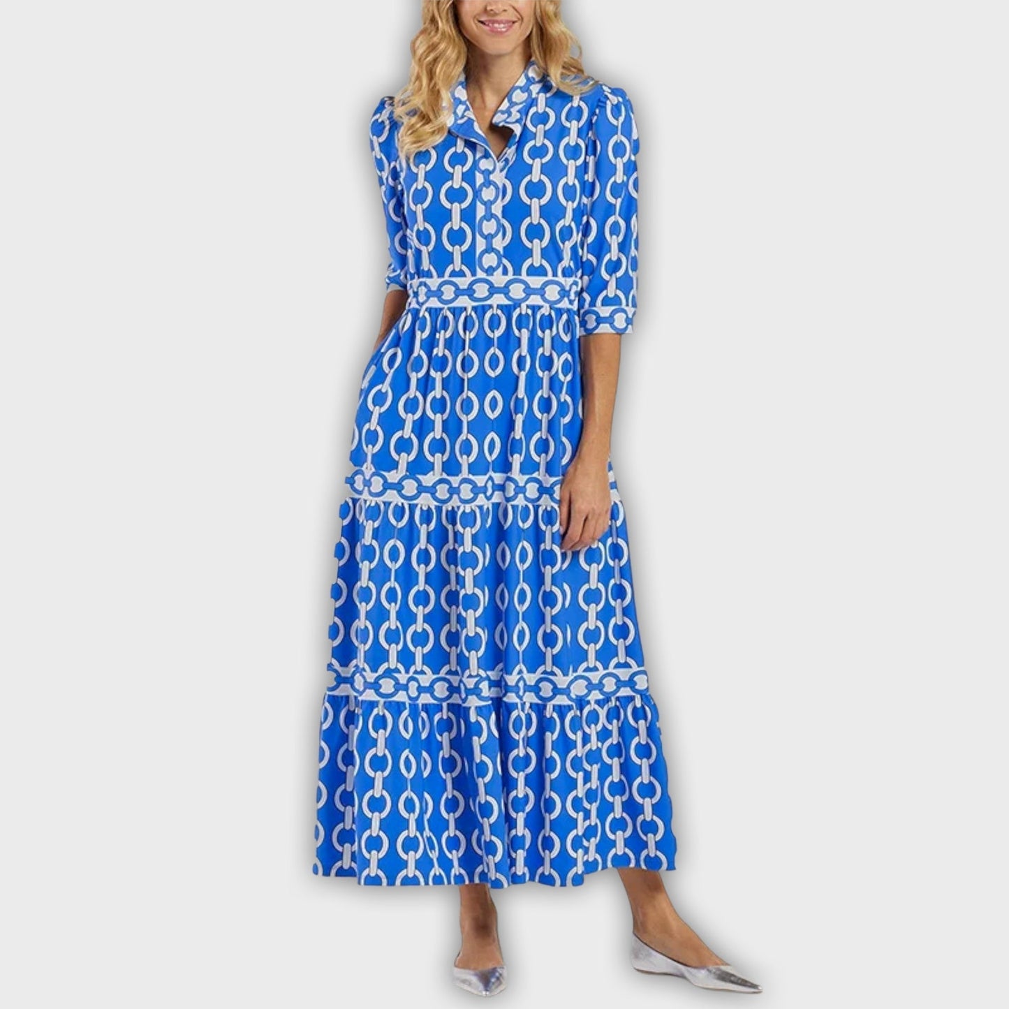 Midi dress with chain pattern