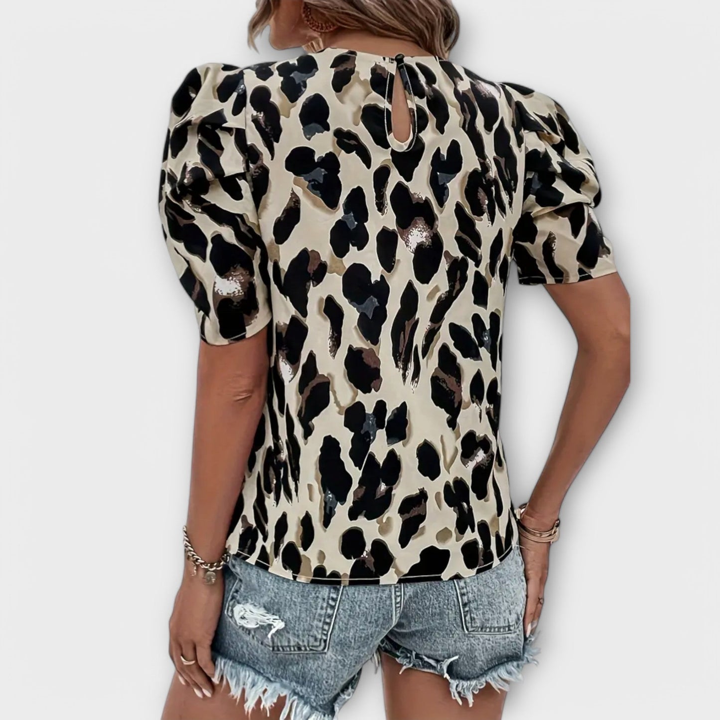 Amelia Versatile Printed T-Shirt