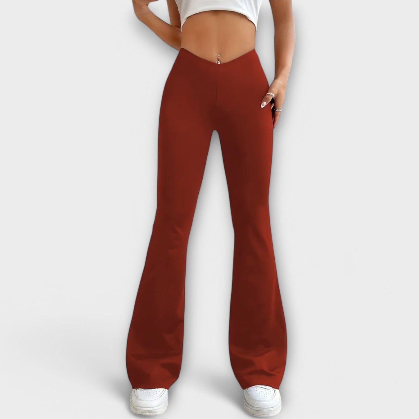 Wide Pants with an Expanding Silhouette