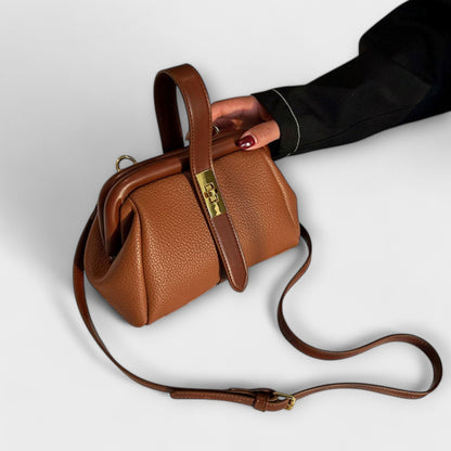 Retro Bag - Elegant and Versatile