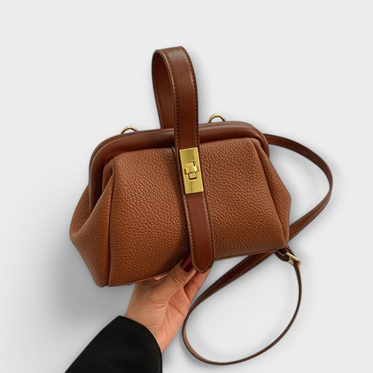 Retro Bag - Elegant and Versatile