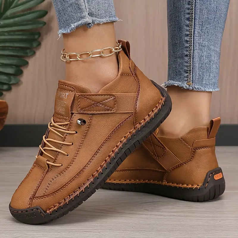 Mia - Comfortable Orthopaedic Sneakers