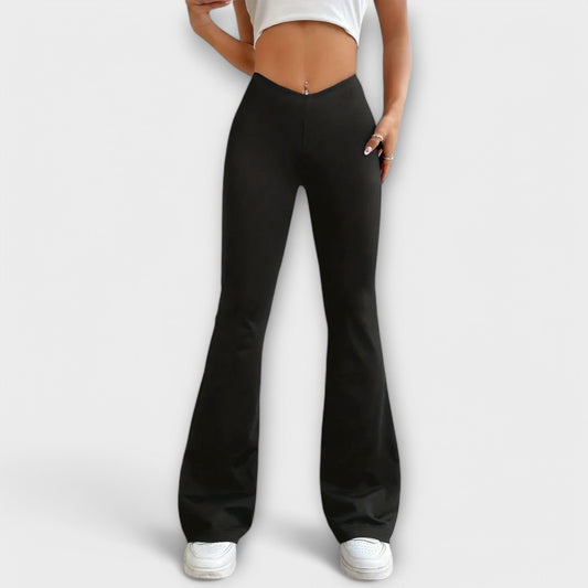 Wide Pants with an Expanding Silhouette