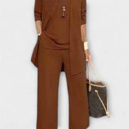 Laura – Three-Piece Set with Soft Sweater