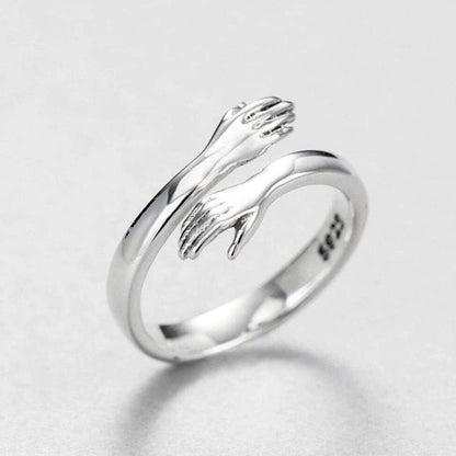 Adjustable Hug Ring Made of Quality Silver