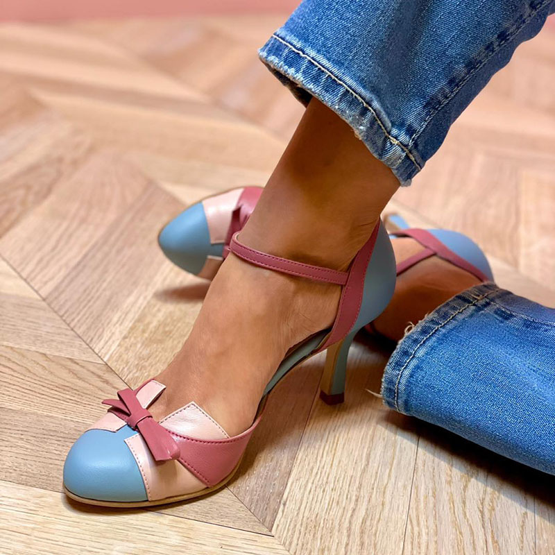 Belerosa | Colorful sandals with a tie and straps, with a rounded toe