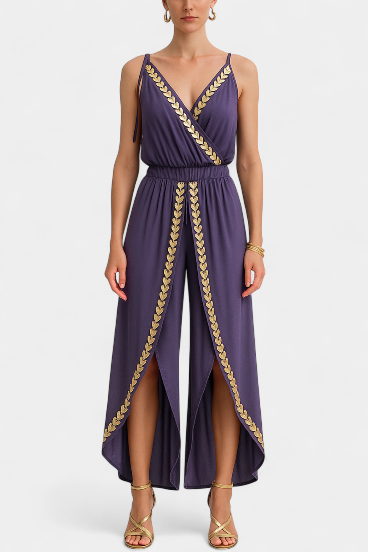 Saria – Jumper Dress with Gold Details and Leg Cuts