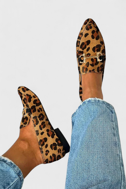 Elegant loafers for a funeral with embossed pattern and slim heel