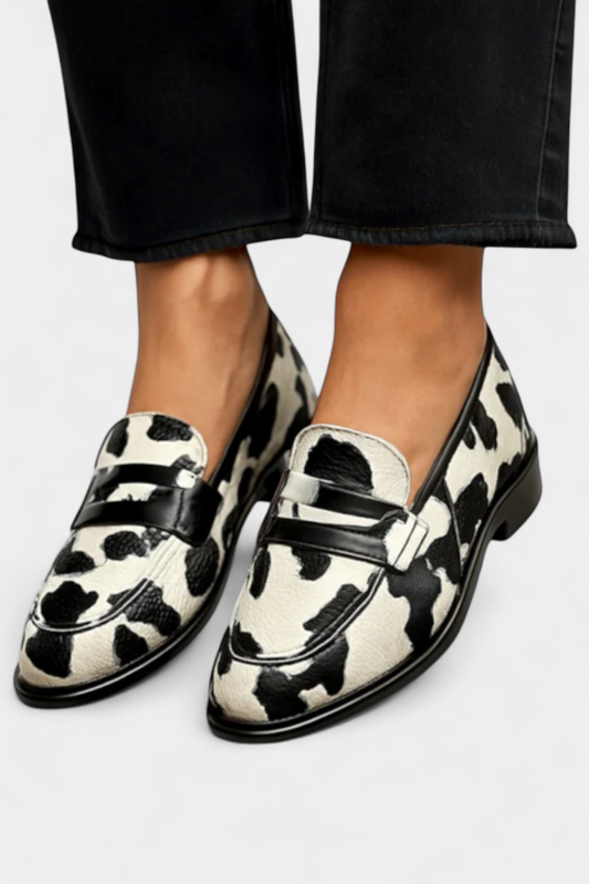Victoria Printed Sneakers in Urban Style