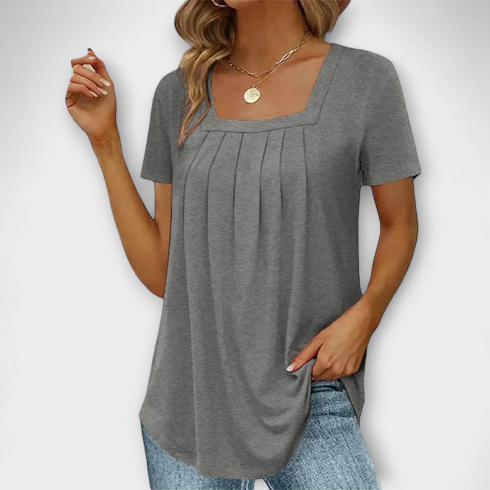 Women's Airy Summer Shirt – Elegant and Refreshing
