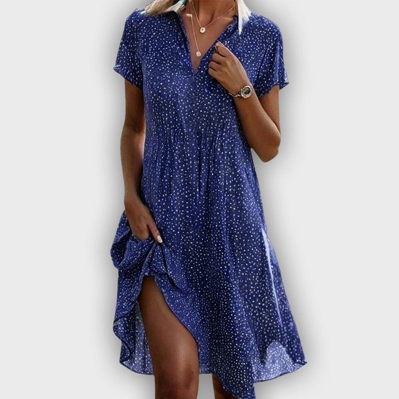 Elegant A-Line Dress in Retro-Chic Design