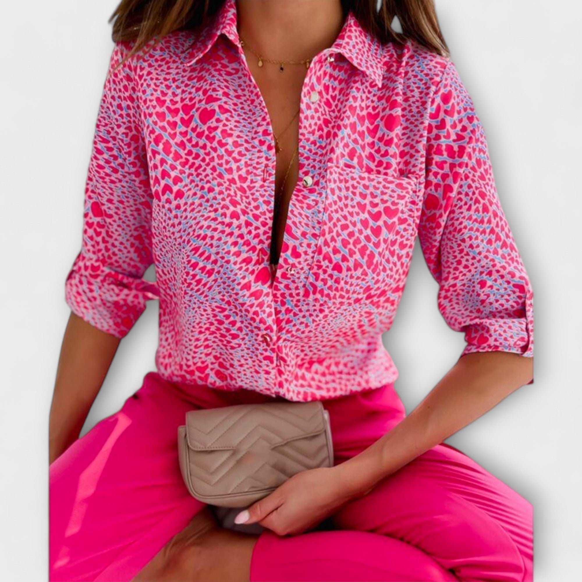 Classic Collar Shirt – Elegance and Everyday Comfort